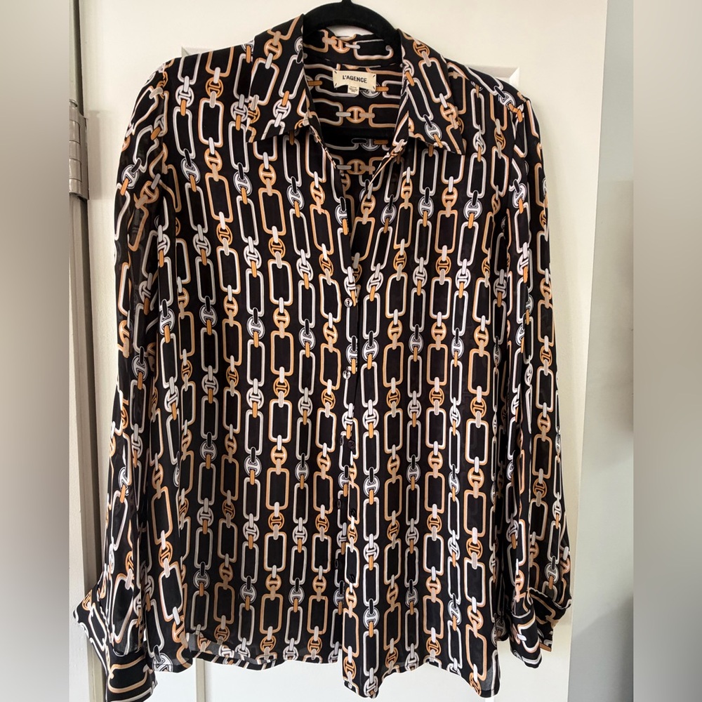 L'AGENCE Nina Chain Link 100% Silk
Button-Up Blouse